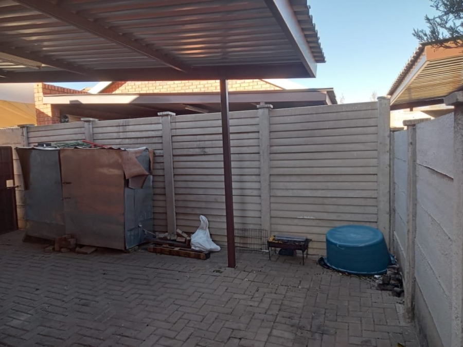 2 Bedroom Property for Sale in Noordhoek Free State